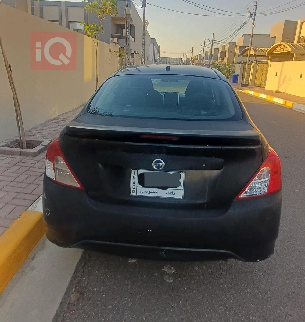 نیسان ڤێرسا